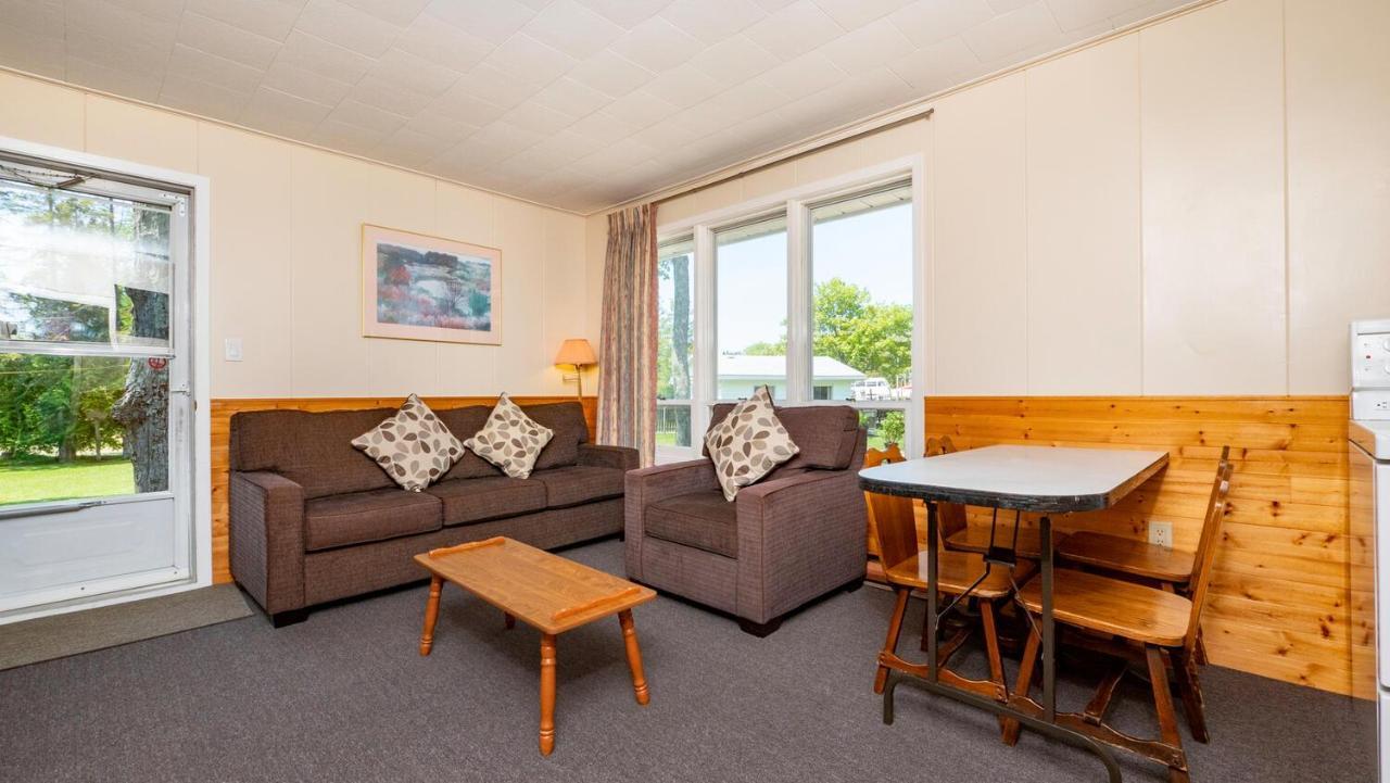 Bel Air Cottages And Motel Sauble Beach Zewnętrze zdjęcie